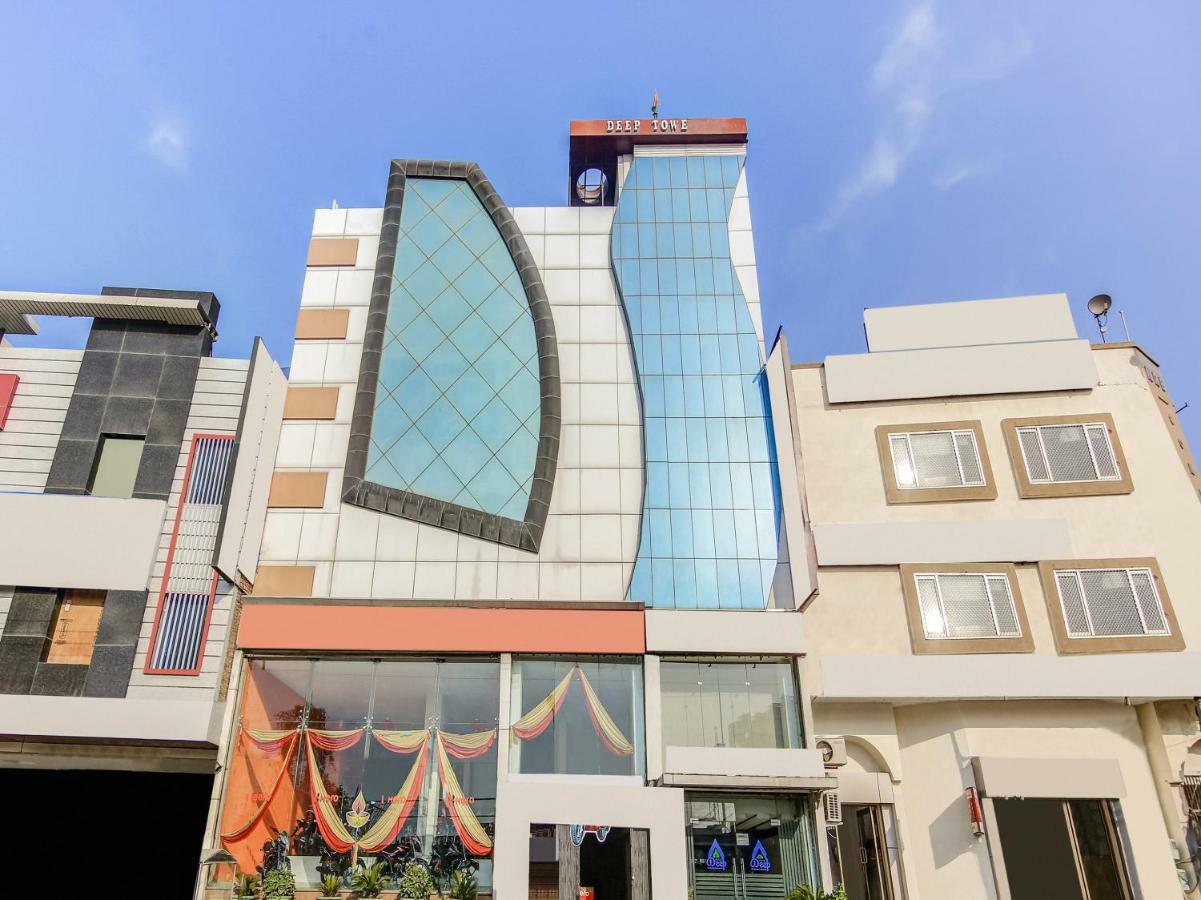 Oyo 27999 Hotel Deep Sirsa Exteriör bild